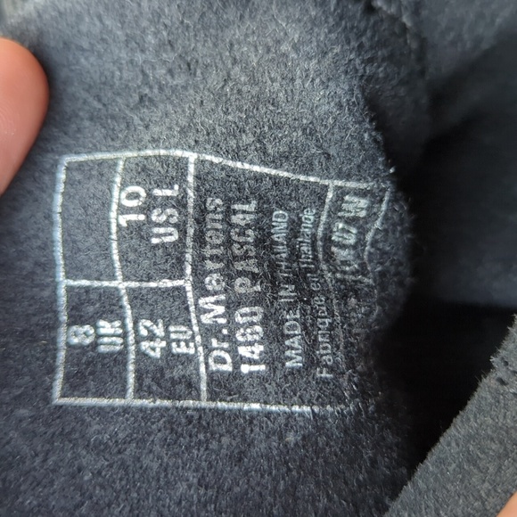 NWOT Doc Marten's 1460 Women's Virginia Leather Boots 8-Eye - Picture 5 of 6